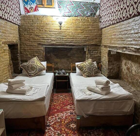 اتاق استاندارد, Mekhtar Ambar  Caravan Sarai Xix