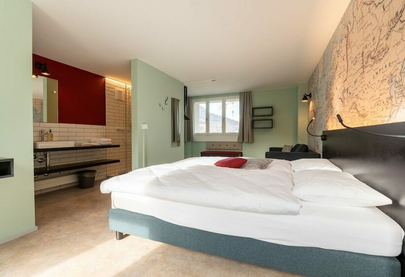 Семейный Номер, Emma S Hotel   Bed & Breakfast Self Check In