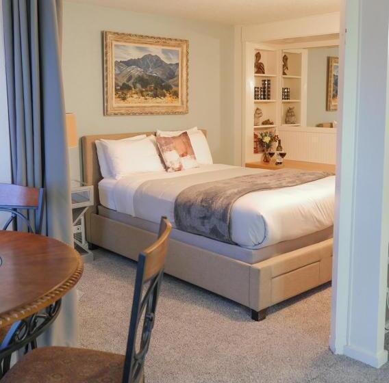 Апартаменты 2 Спальни Вид на Море, The Landmark Inn On Orcas Island