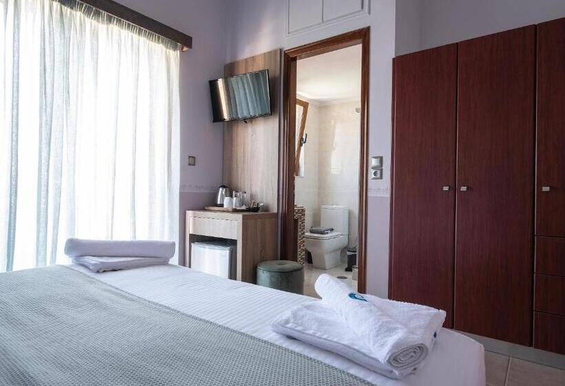 Номер Стандарт Боковой Вид на Море, Cyrenia Guesthouse