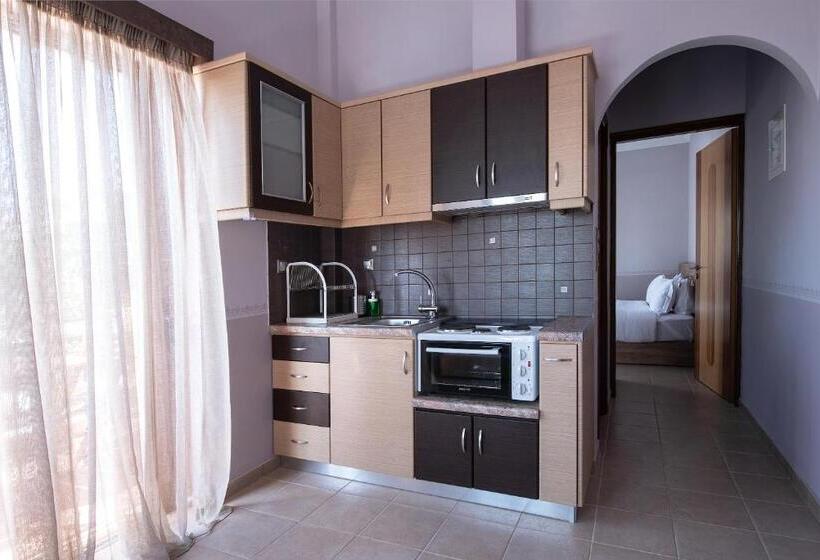 Люкс Вид на Море, Cyrenia Guesthouse