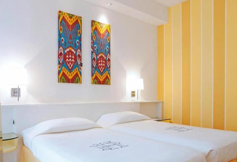 اتاق استاندارد, Art&park Hotel Union Lido