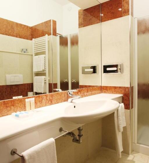 اتاق اکونومی یک تخته, Art&park Hotel Union Lido