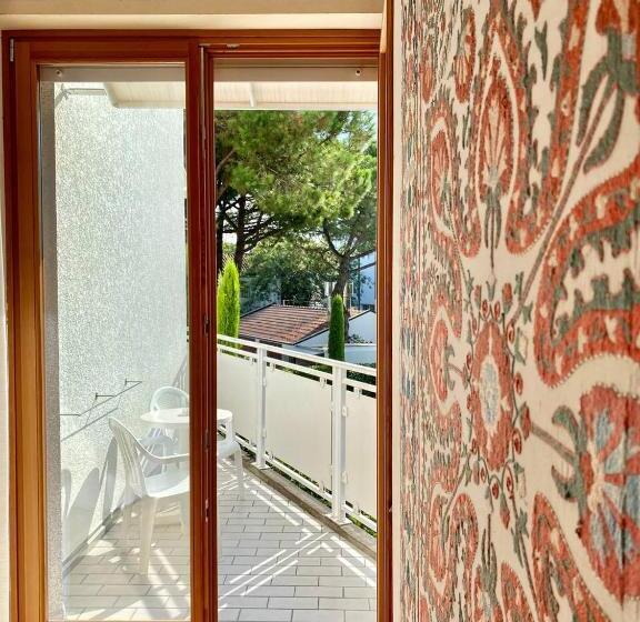اتاق سوپریور یک تخته, Art&park Hotel Union Lido