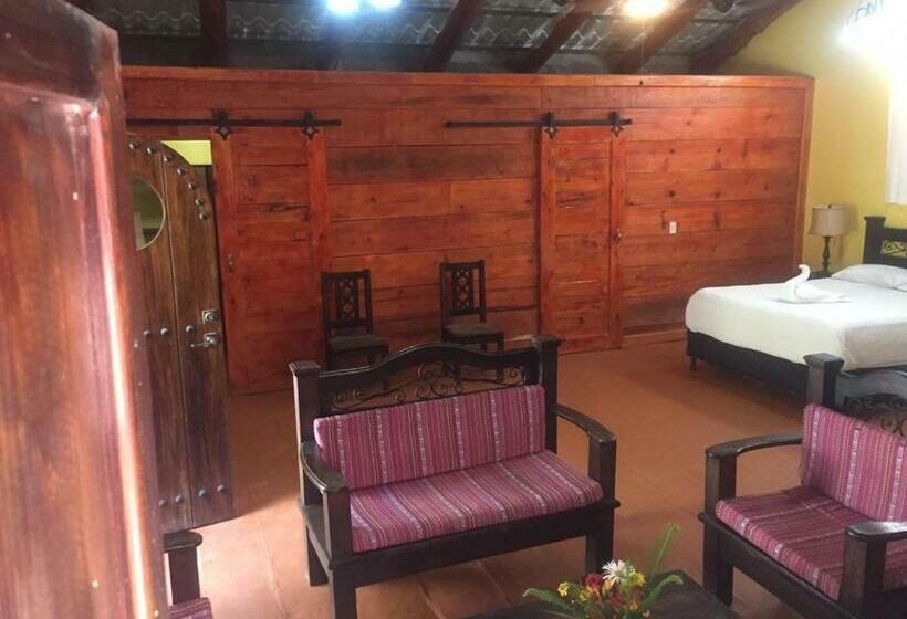 بانگلوی استاندارد, Cabañas De Tzununa
