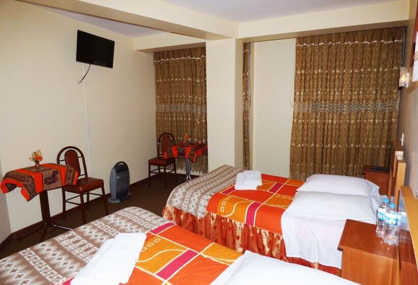 Номер Стандарт 2 Двуспальные Кровати, Nak Hoteles