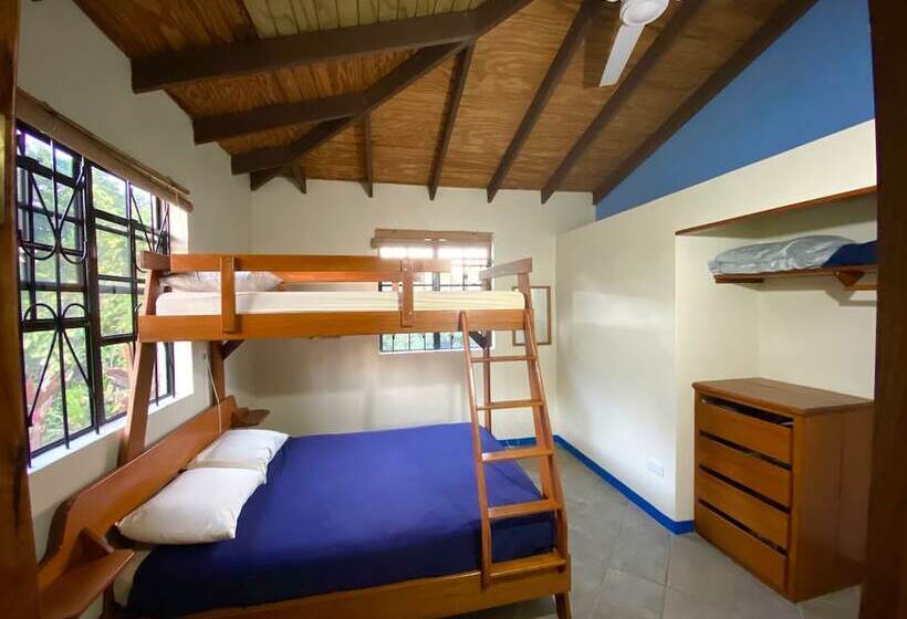 خانه 2 خوابه, Sea Cliff Cottages
