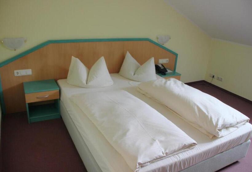 Номер Стандарт, Landhotel Zur Post