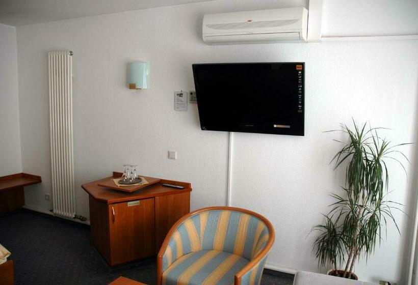 Номер Deluxe, Parkhotel Goldlinde