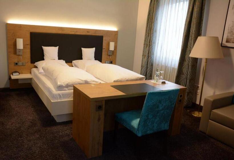 Номер Стандарт, Die Krone Am Fluss   Landhotel Sindringen