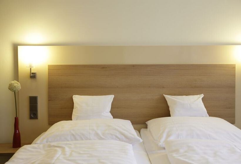Номер Стандарт, Die Krone Am Fluss   Landhotel Sindringen