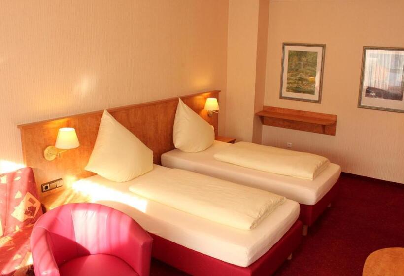 스탠다드 발코니 룸, Stadthotel Augsburg