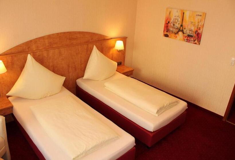 클래식 룸, Stadthotel Augsburg
