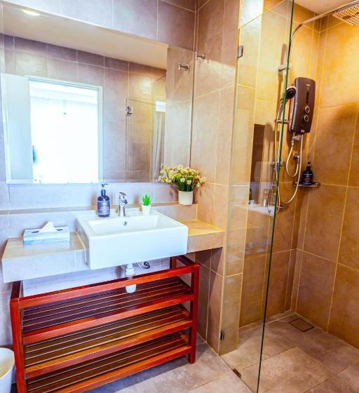 آپارتمان لوکس 1 خوابه, Timurbay Beachfront By Perfect Host