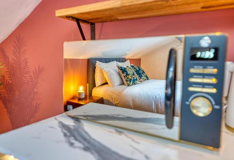 Студио Стандарт Кровать Кинг, Haworth Heights   An Amazing Aparthotel!
