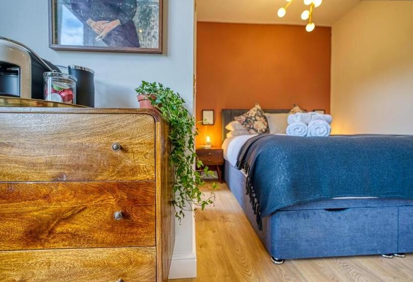 Студия Deluxe, Haworth Heights   An Amazing Aparthotel!