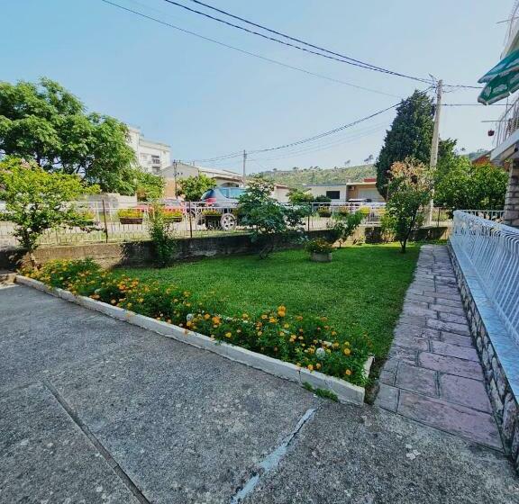 اتاق استاندارد, Apartmani Mim