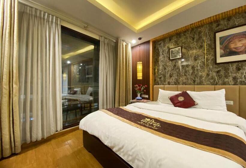 اتاق استاندارد سه تخته با بالکن, Art Hotel Ha Noi