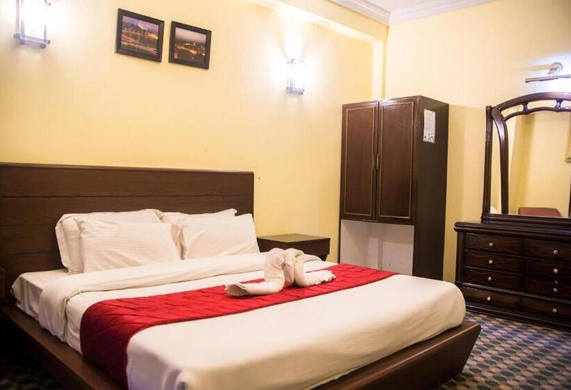 اتاق استاندارد با تخت بزرگ, Metropole
