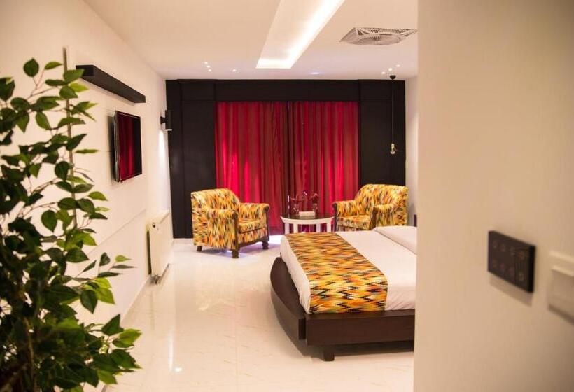 اتاق سوپریور با تخت بزرگ, Metropole