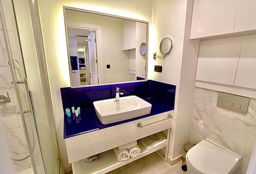 آپارتمان 1 خوابه, Orbi City Sea View Apart