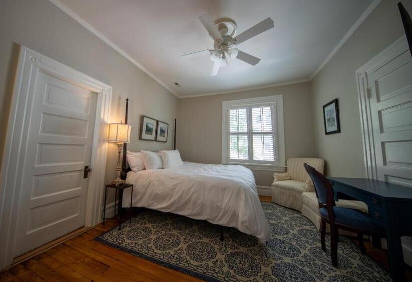 Номер Стандарт, The Edenton Collection Captain S Quarters Inn