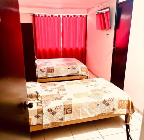اتاق استاندارد, Hospedaje Nápoles