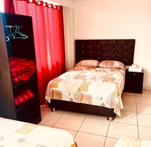 اتاق استاندارد سه نفره, Hospedaje Nápoles