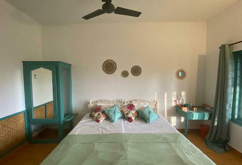 اتاق اساندارد با چشم‌انداز جانبی به دریا, Petit Ana Beach Retreat