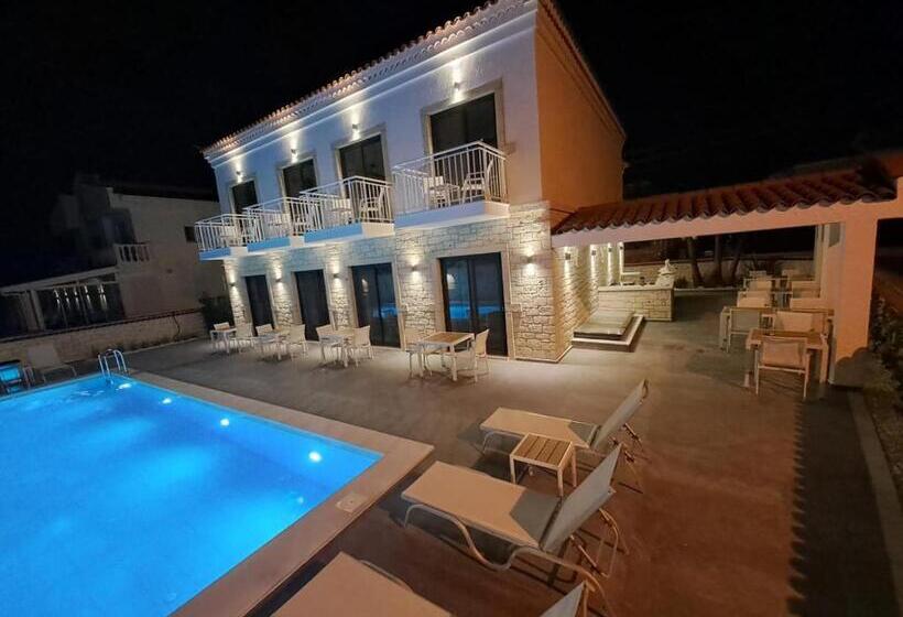 Havuz Manzaralı Standart Oda, Bahar Butik Otel