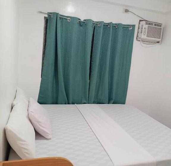 Семейный Номер Вид на Сад, Dosdos Guest House