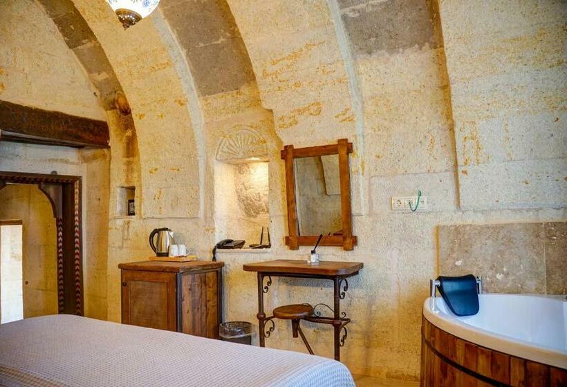 اتاق استاندارد با تخت بزرگ, Karma Cappadocia