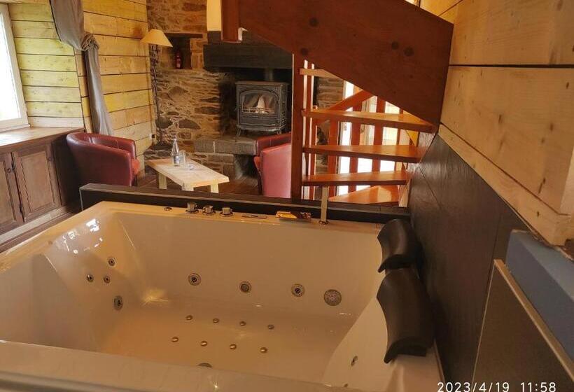 Люкс с гидромассажем, Ty Madelez, Chambres De Charme, Gîtes, Crêperie Et Spa