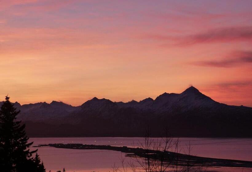 Люкс Кровать Кинг, Alaska Halcyon Heights Inn