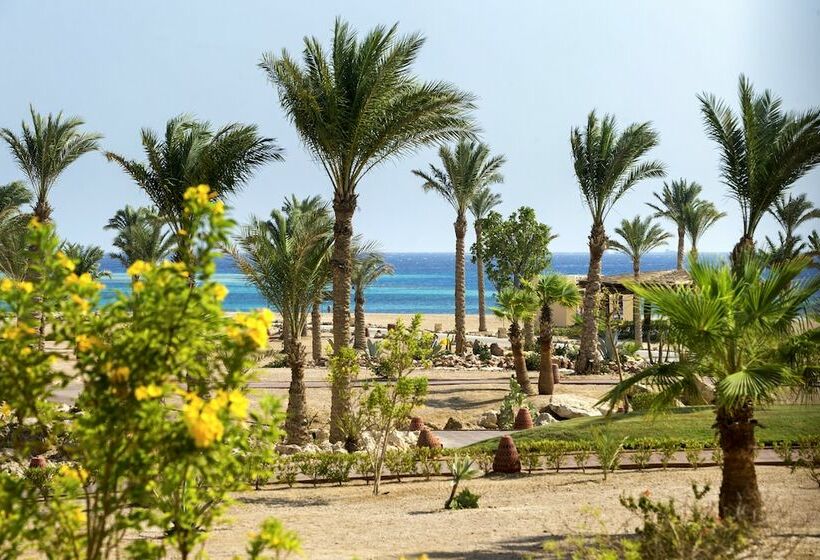 اتاق استاندارد با چشم‌انداز دریا, Robinson Soma Bay