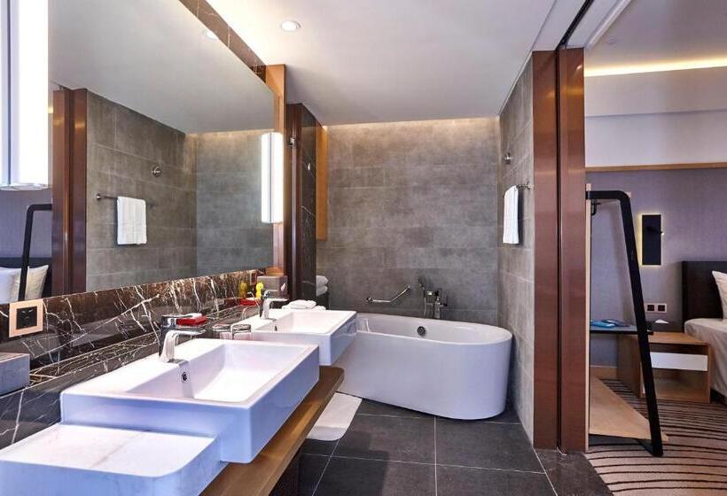 Президентский Люкс, Tongli Lakeview