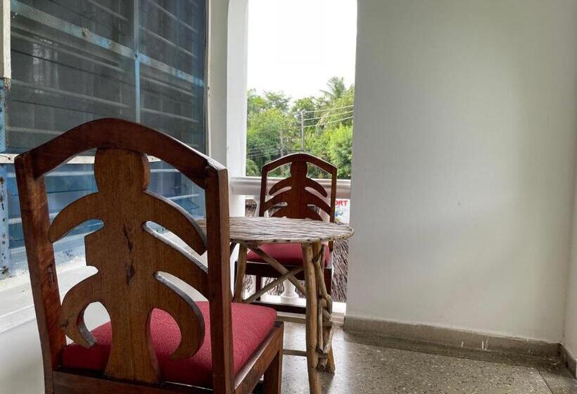 اتاق استاندارد با بالکن, Maasai Resort