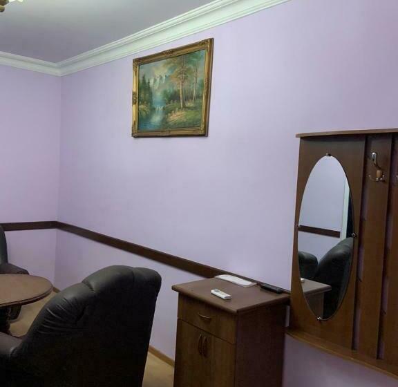 اتاق استاندارد, Tnak