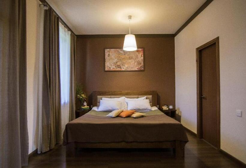 带阳台的豪华间, Sochut Resort Stepanavan