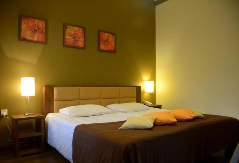 标准间带阳台, Sochut Resort Stepanavan