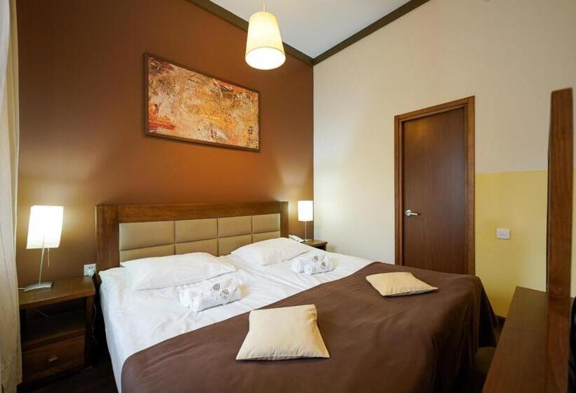 带阳台的豪华间, Sochut Resort Stepanavan