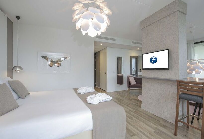 סוויטת דלוקס עם נוף לנהר, Fletcher Hotel Restaurant De Wageningsche Berg