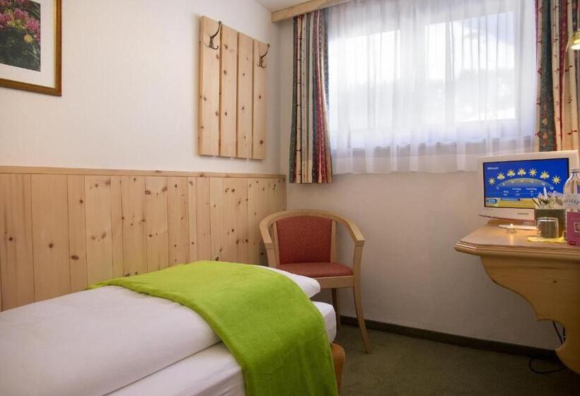 Номер Стандарт Индивидуальный, Appartement Roggal