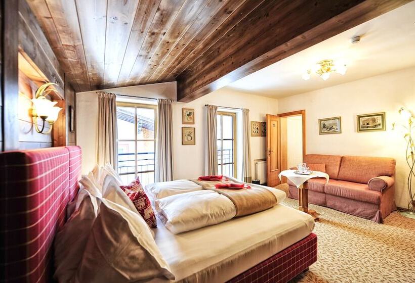 Семейный Номер, Haldenhof