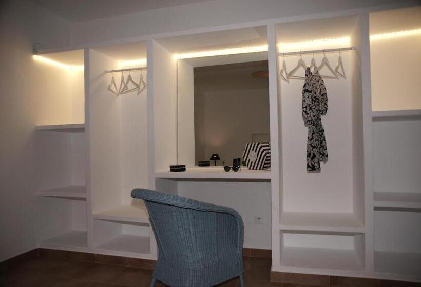 Suite with Terrace, Son Vent