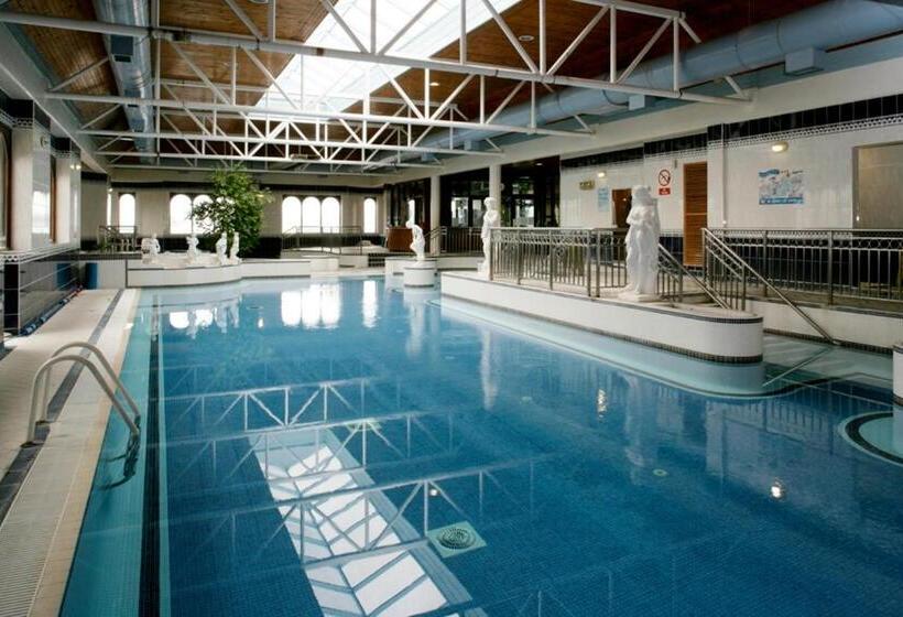 اتاق خانوادگی, Gold Coast Resort Dungarvan