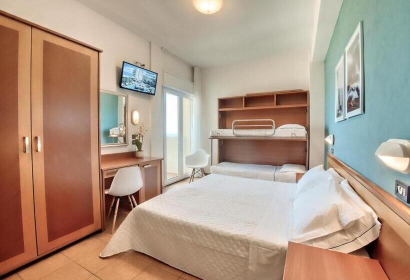 Triple Room Sea View, Colorado Cesenatico
