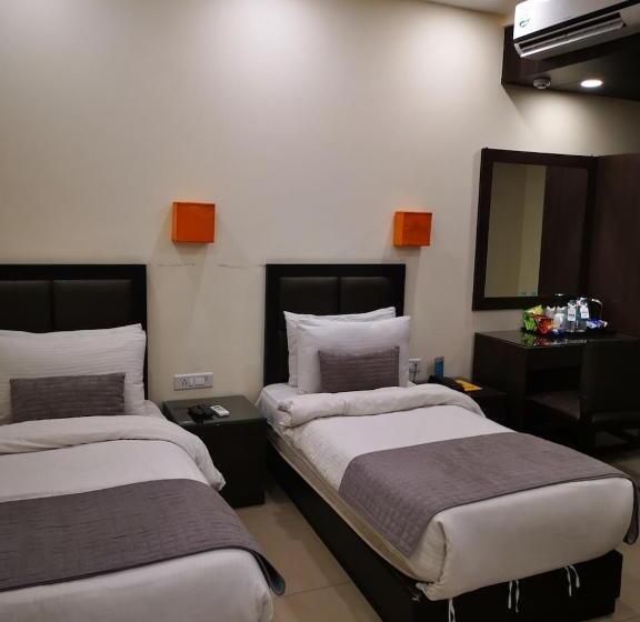 Номер Стандарт, Pk Residency