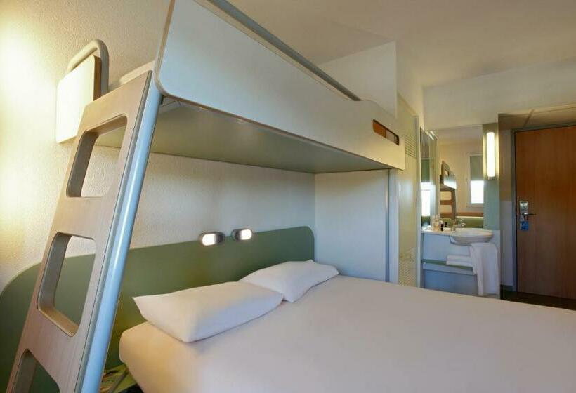 Номер Стандарт Трехместный, Ibis Budget Lyon Est Chaponnay