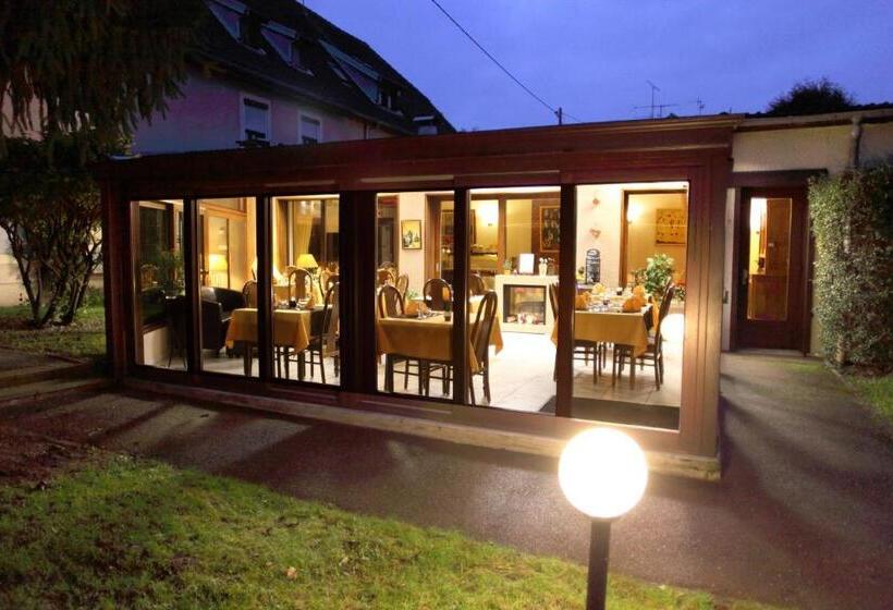 Номер Стандарт Трехместный, Les Tilleuls Montbeliard Sud Audincourt